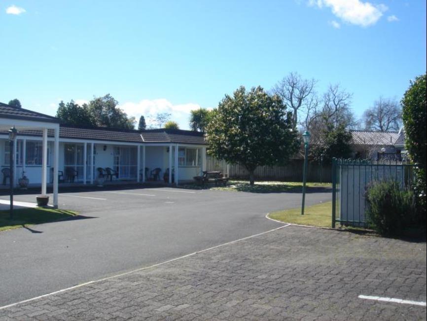 Colonial Court Motel Cambridge Exterior foto